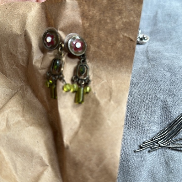 Set of Earnings. - Picture 7 of 9